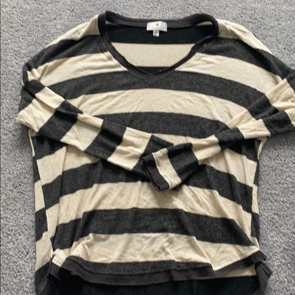 Socialite Light weight sweater